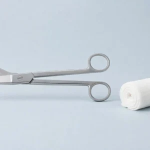 media generation p14 esmarch bandage scissors 0 015fff3a 897f 4a43 8b32 9becb85e5e0c